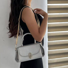 Cartera DAER modelo Violet