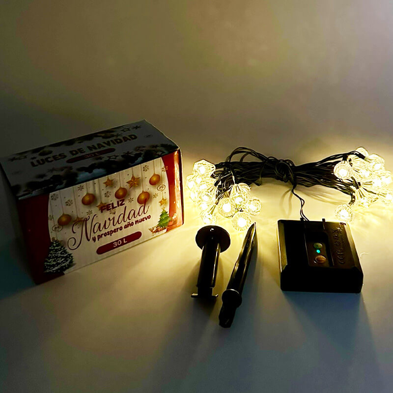 Luz lineal con diseño diamante y panel solar de 30 focos